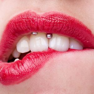 lippenbaendchen-piercing-wiesbaden.jpg